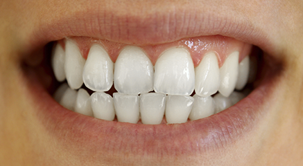 architecture-futuristic-nice-open-block-modern-glass-house-facade-architecture-design-in-grey-color-great-inspiration-of-home-facade-designs